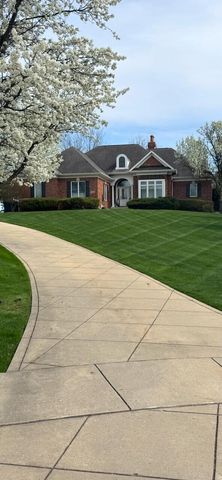 9261 Ruth Court, St. John, IN 46373