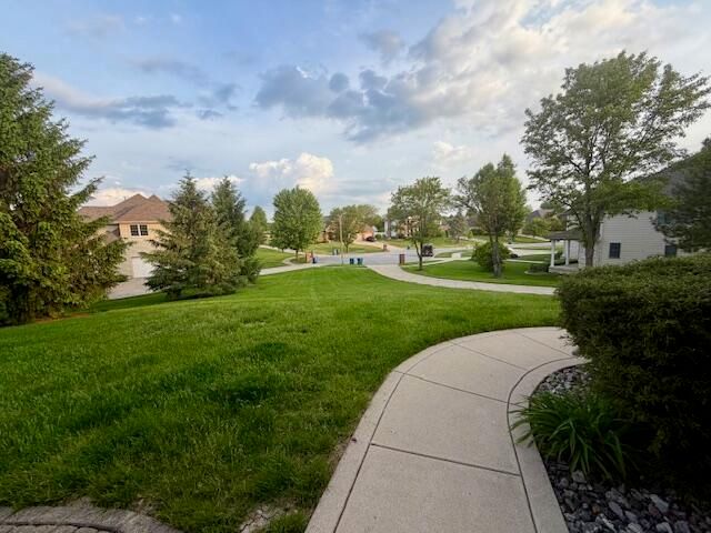 9261 Ruth Court, St. John, IN 46373