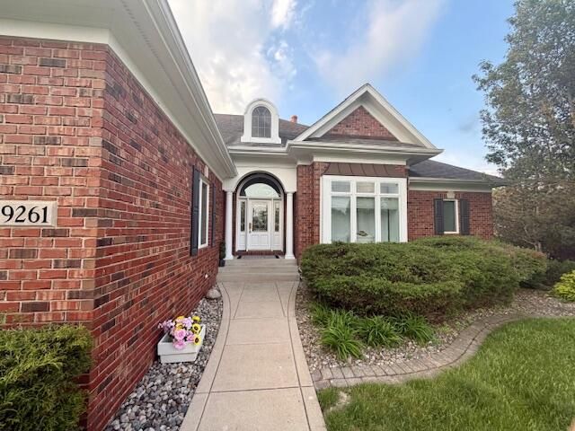 9261 Ruth Court, St. John, IN 46373