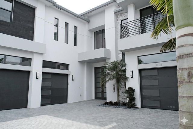 9516 Riverside Park Drive, Boca Raton, FL 33434