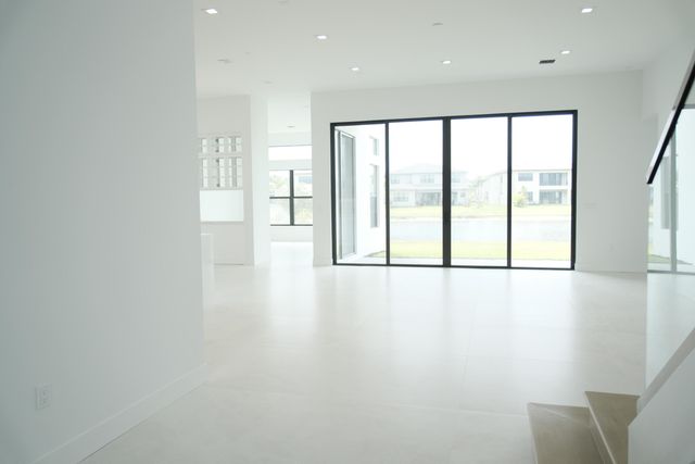 9516 Riverside Park Drive, Boca Raton, FL 33434