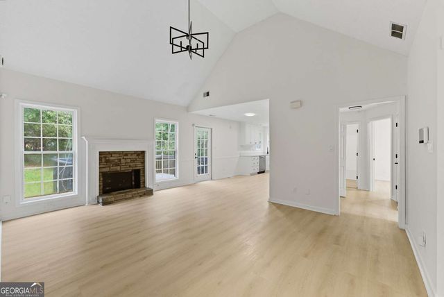 424 S Pine Hill Road, Griffin, GA 30224