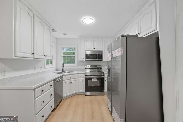 424 S Pine Hill Road, Griffin, GA 30224