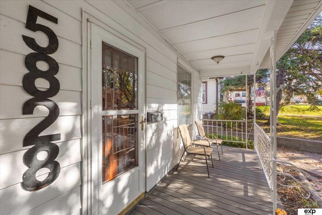 5828 Ohio Street, Omaha, NE 68104