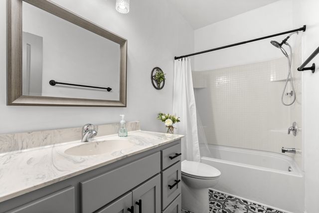 209 Wyburn Pl, Burns, TN 37029