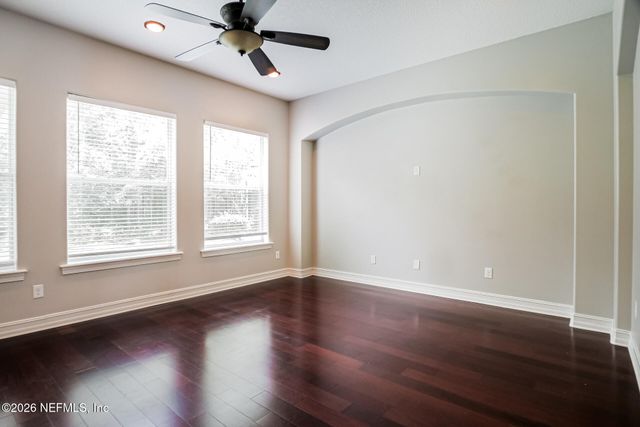 1684 FENTON Avenue, St. Johns, FL 32259
