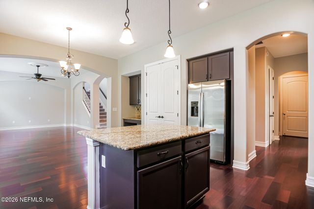 1684 FENTON Avenue, St. Johns, FL 32259