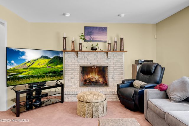 16 Cape May Drive, Marlboro, NJ 07746