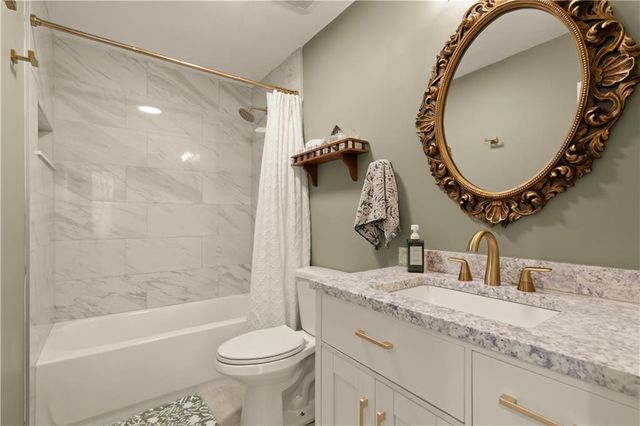 5557 Santa Fe Drive, Overland Park, KS 66202