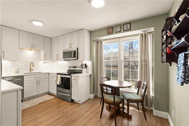 5557 Santa Fe Drive, Overland Park, KS 66202