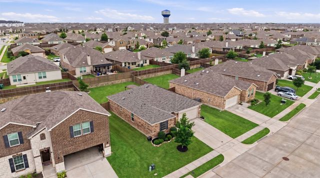 1628 Trace Drive, Aubrey, TX 76227
