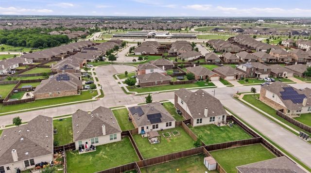 1628 Trace Drive, Aubrey, TX 76227