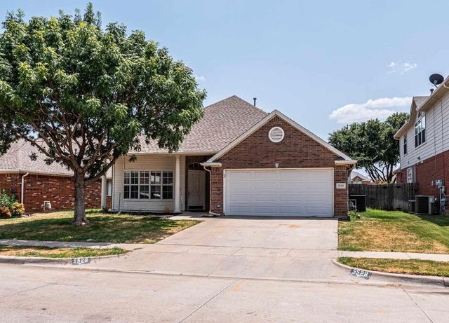5528 Milford Drive, Fort Worth, TX 76137