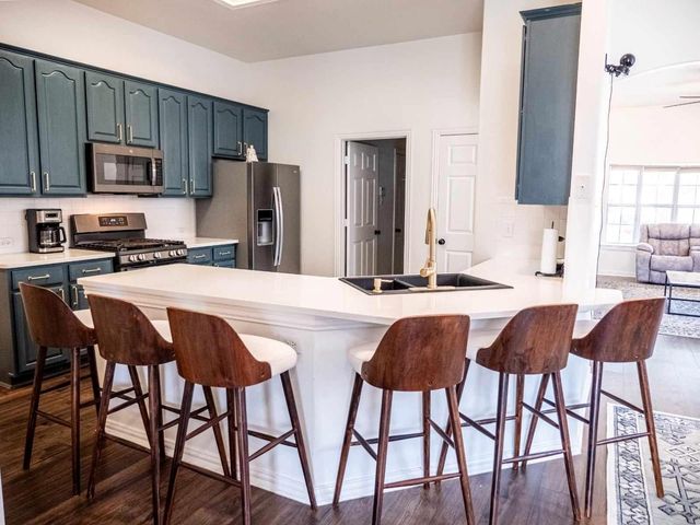 5528 Milford Drive, Fort Worth, TX 76137