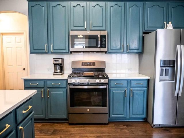 5528 Milford Drive, Fort Worth, TX 76137