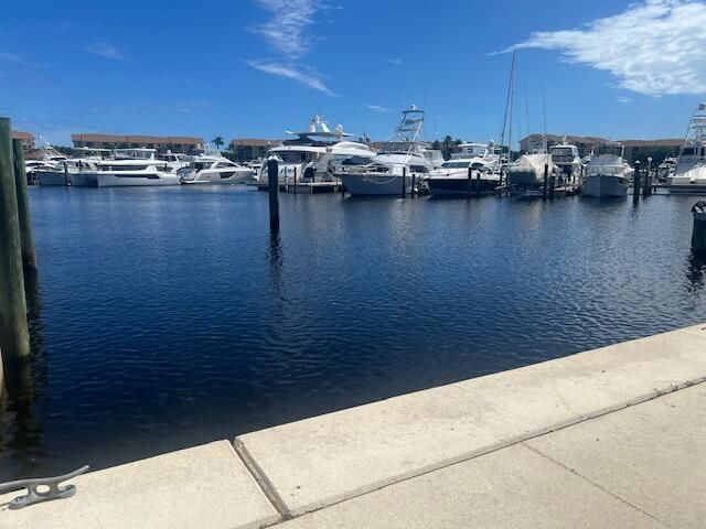 1320 Tidal Pointe Boulevard, Jupiter, FL 33477