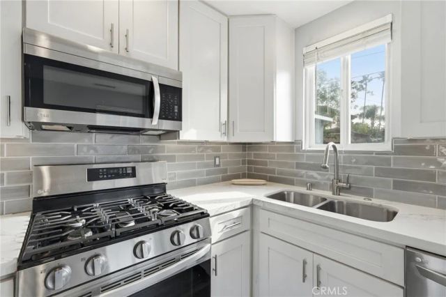 2516 185th, Redondo Beach, CA 90278