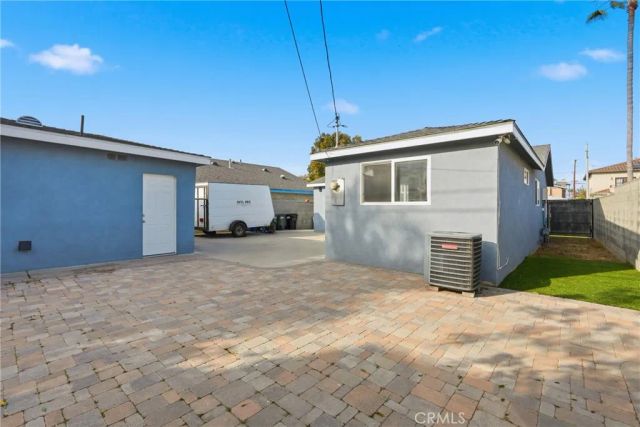 2516 185th, Redondo Beach, CA 90278