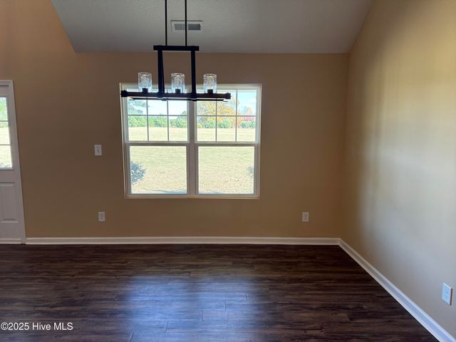 140 James H Road, Cameron, NC 28326