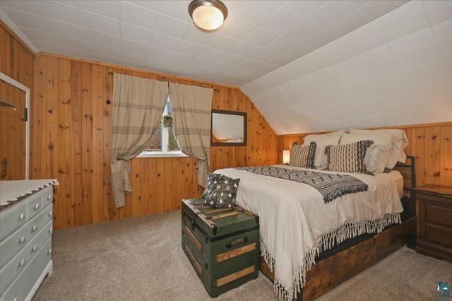 1105 Weeks Ave, Superior, WI 54880