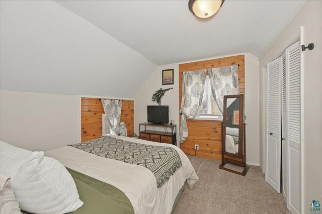 1105 Weeks Ave, Superior, WI 54880