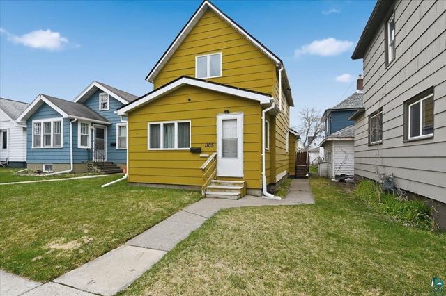 1105 Weeks Ave, Superior, WI 54880