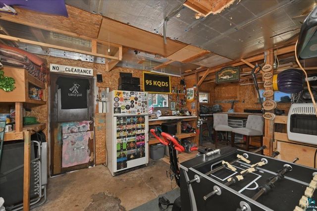 1105 Weeks Ave, Superior, WI 54880