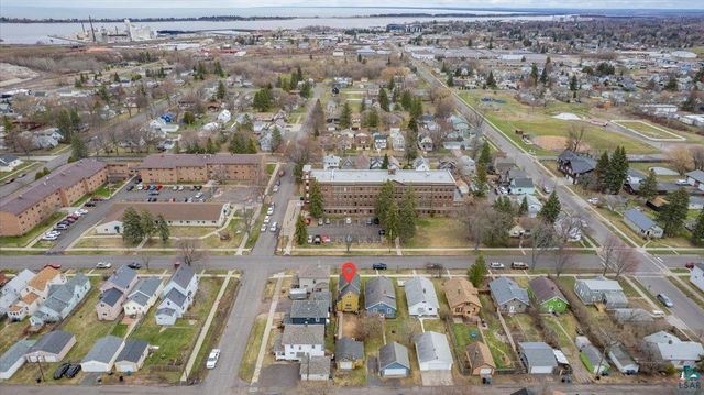 1105 Weeks Ave, Superior, WI 54880