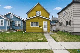 1105 Weeks Ave, Superior, WI 54880