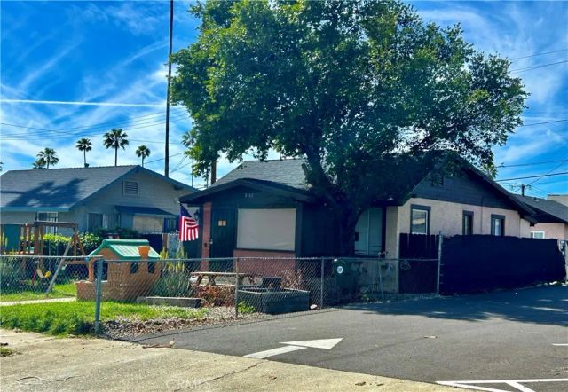 8582 Wheeler, Fontana, CA 92335