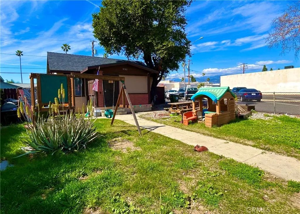 8582 Wheeler, Fontana, CA 92335