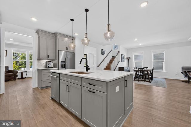 42755 CANNON CHAPEL DR, Leesburg, VA 20176