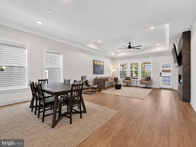 42755 CANNON CHAPEL DR, Leesburg, VA 20176