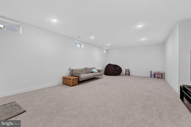42755 CANNON CHAPEL DR, Leesburg, VA 20176