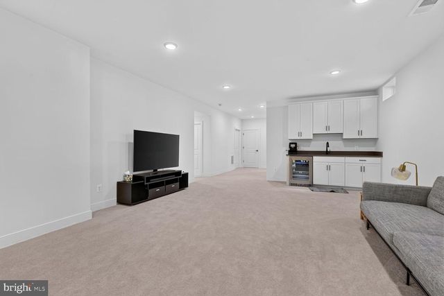 42755 CANNON CHAPEL DR, Leesburg, VA 20176