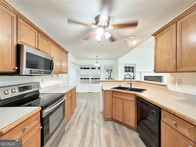 145 Laurel Creek Court, Carrollton, GA 30117