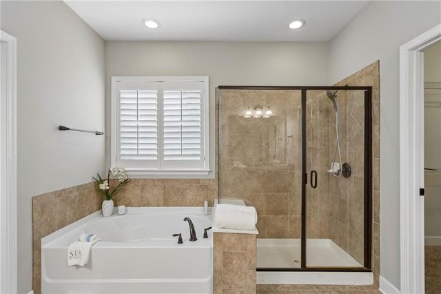 114 Barkley Lane, Sandy Springs, GA 30328