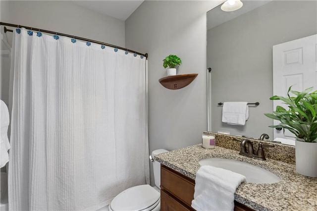 114 Barkley Lane, Sandy Springs, GA 30328