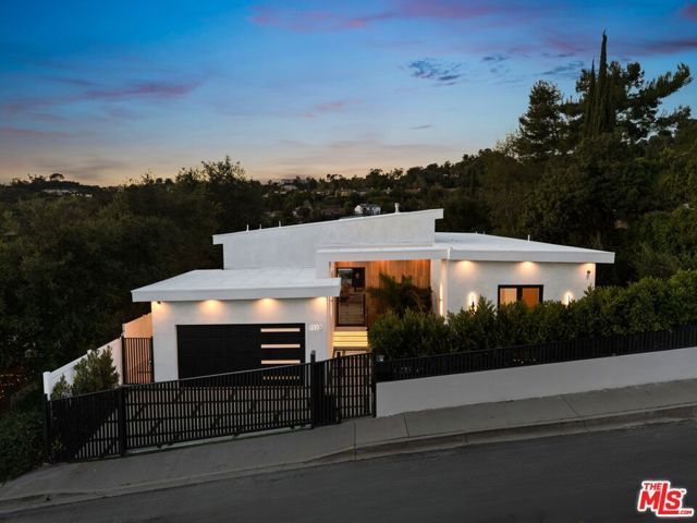 9715 Arby Drive, Beverly Hills, CA 90210