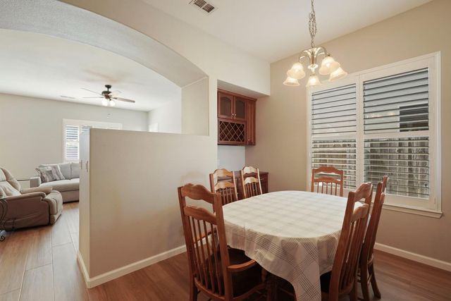 9554 Harvest Gold Ct, Sacramento, CA 95827