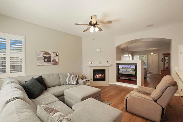9554 Harvest Gold Ct, Sacramento, CA 95827