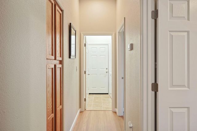 9554 Harvest Gold Ct, Sacramento, CA 95827