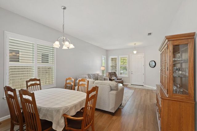9554 Harvest Gold Ct, Sacramento, CA 95827
