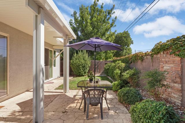 9554 Harvest Gold Ct, Sacramento, CA 95827