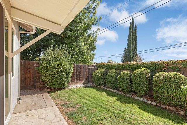 9554 Harvest Gold Ct, Sacramento, CA 95827