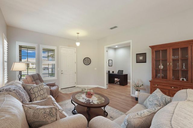9554 Harvest Gold Ct, Sacramento, CA 95827
