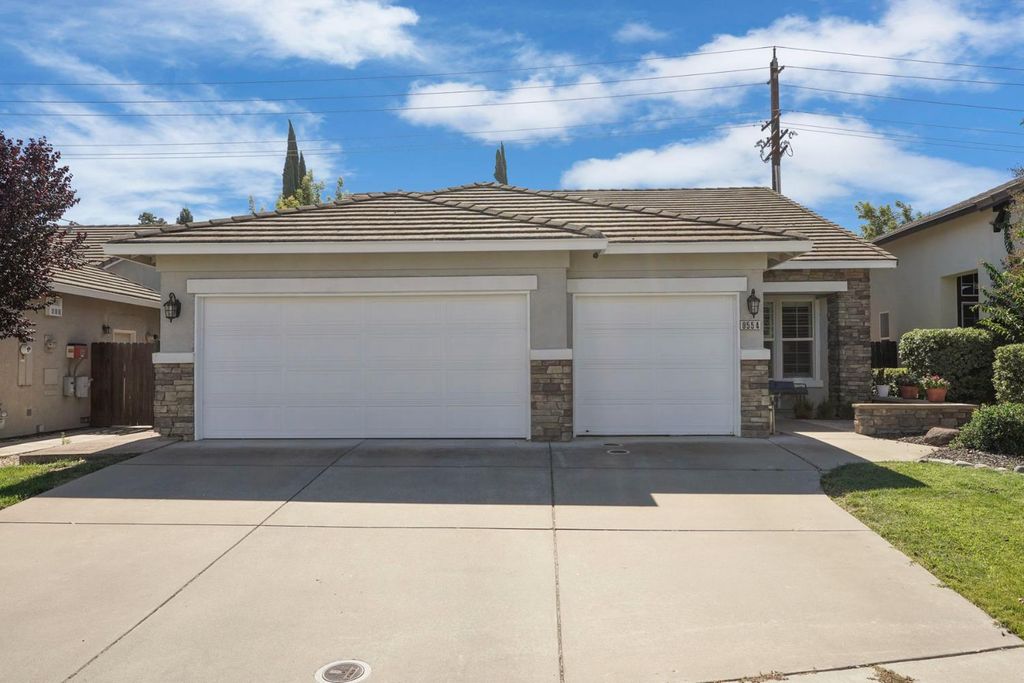9554 Harvest Gold Ct, Sacramento, CA 95827