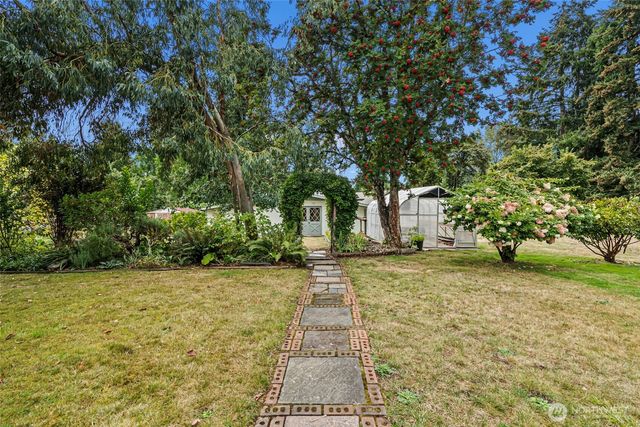 11818 80th Avenue E, Puyallup, WA 98373