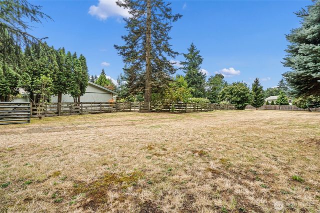 11818 80th Avenue E, Puyallup, WA 98373