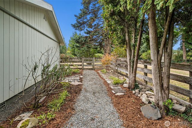 11818 80th Avenue E, Puyallup, WA 98373